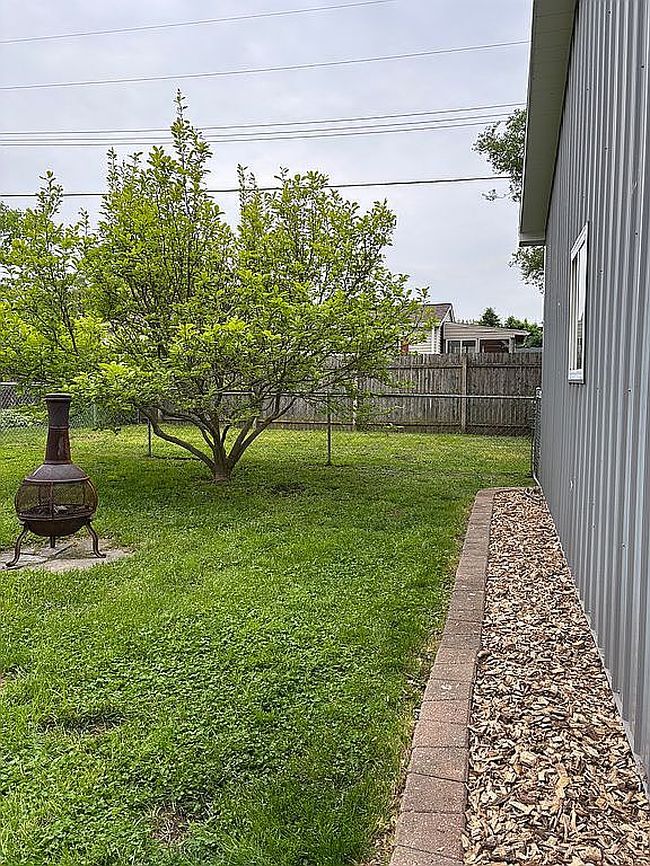 Image of 6432 7th St