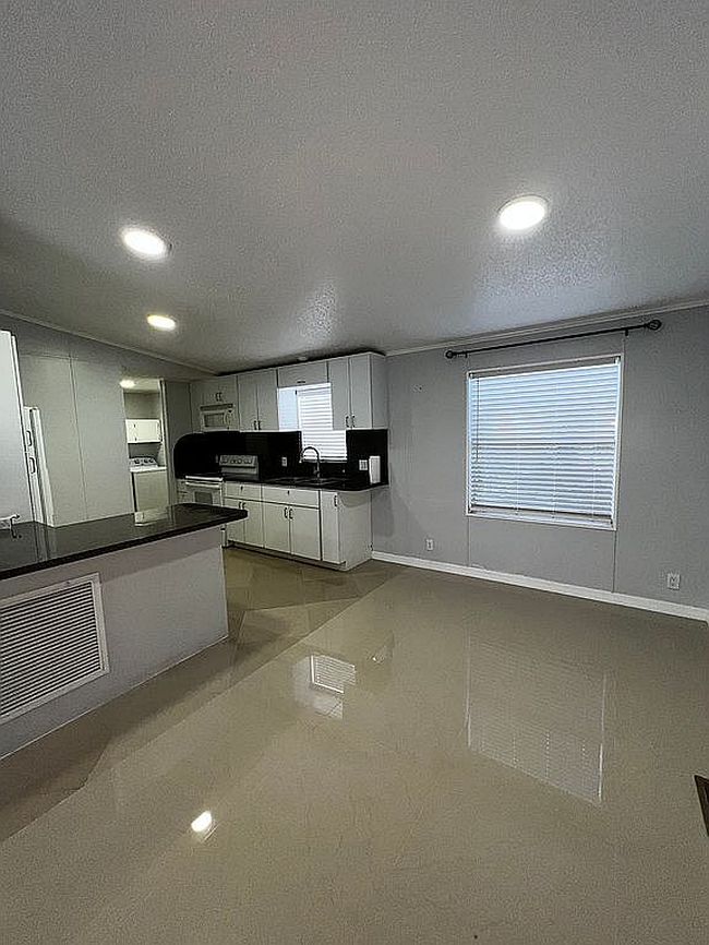 Image of 17360 Sw 232nd St #3
