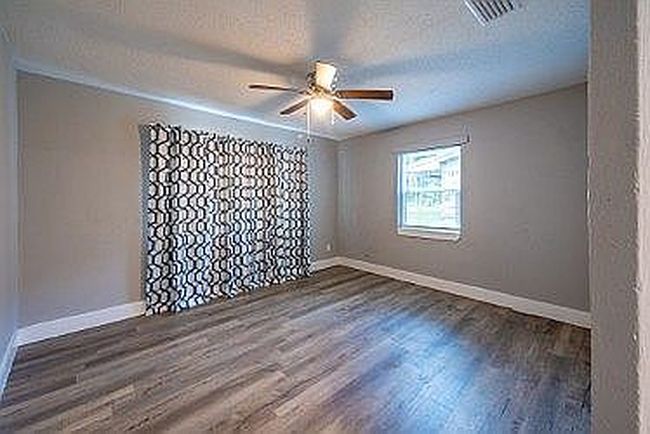 Photo of 258 Glenview Ave, Valparaiso, FL