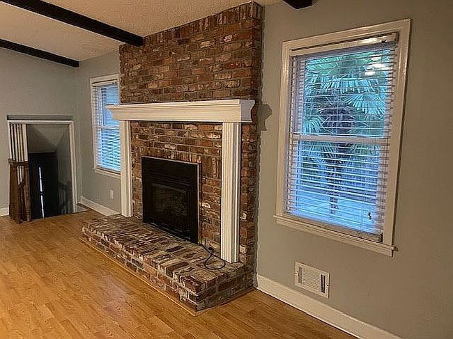 Image of 2210 Hooklawn Dr