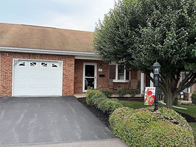 Photo of 353 Winding Oak Dr, Hagerstown, MD