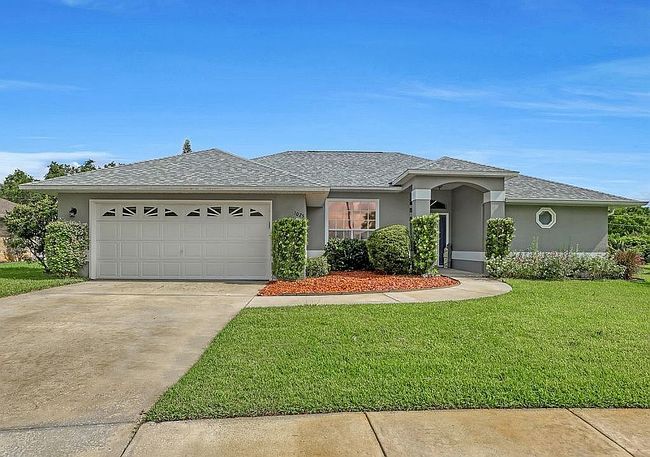 Photo of 1025 Oak Tree Pl, Malabar, FL