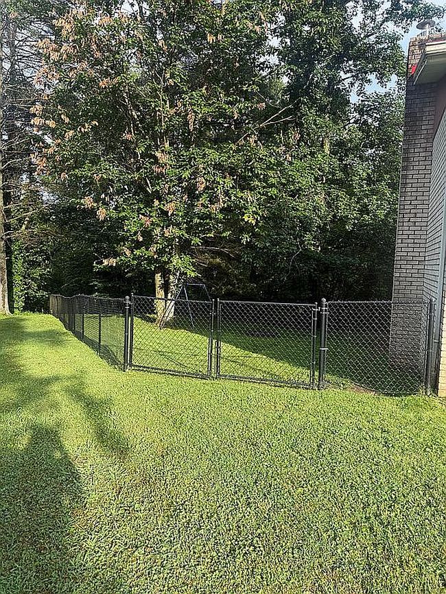 Photo of 304 Meadow Ln, Milton, WV
