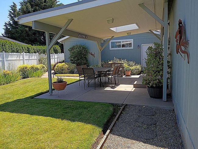 Photo of 2477 Blue Boy Ln, Eugene, OR