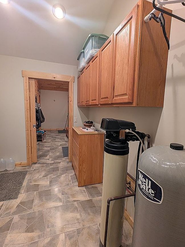 Photo of 9020 E Grand Lake Rd, Presque Isle, MI