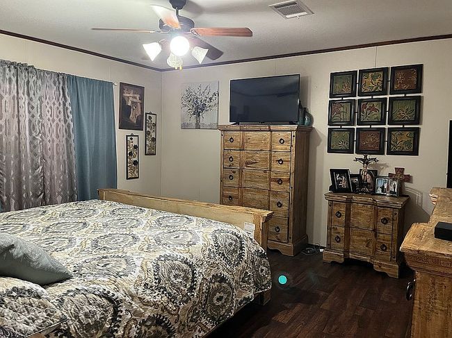 Photo of 460 Oaks Rd, Bertram, TX