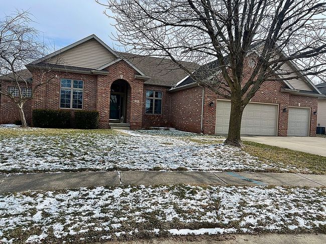 Preview of property located at 234 Whitman Dr