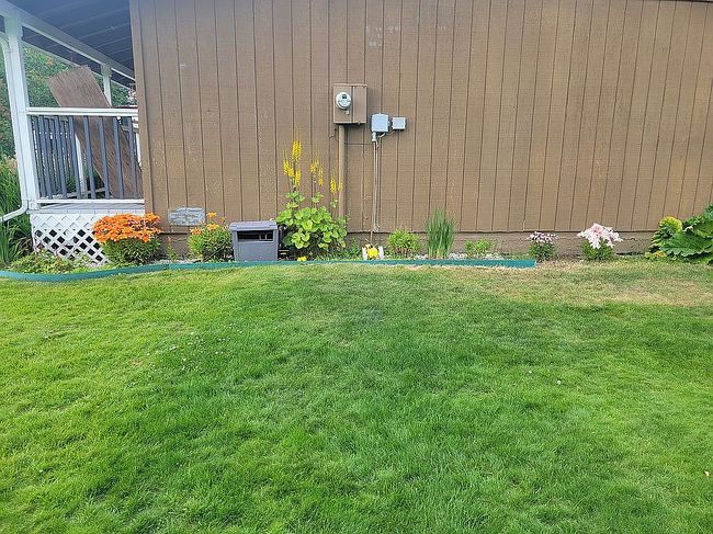 Image of 945 N Wesglenn Cir