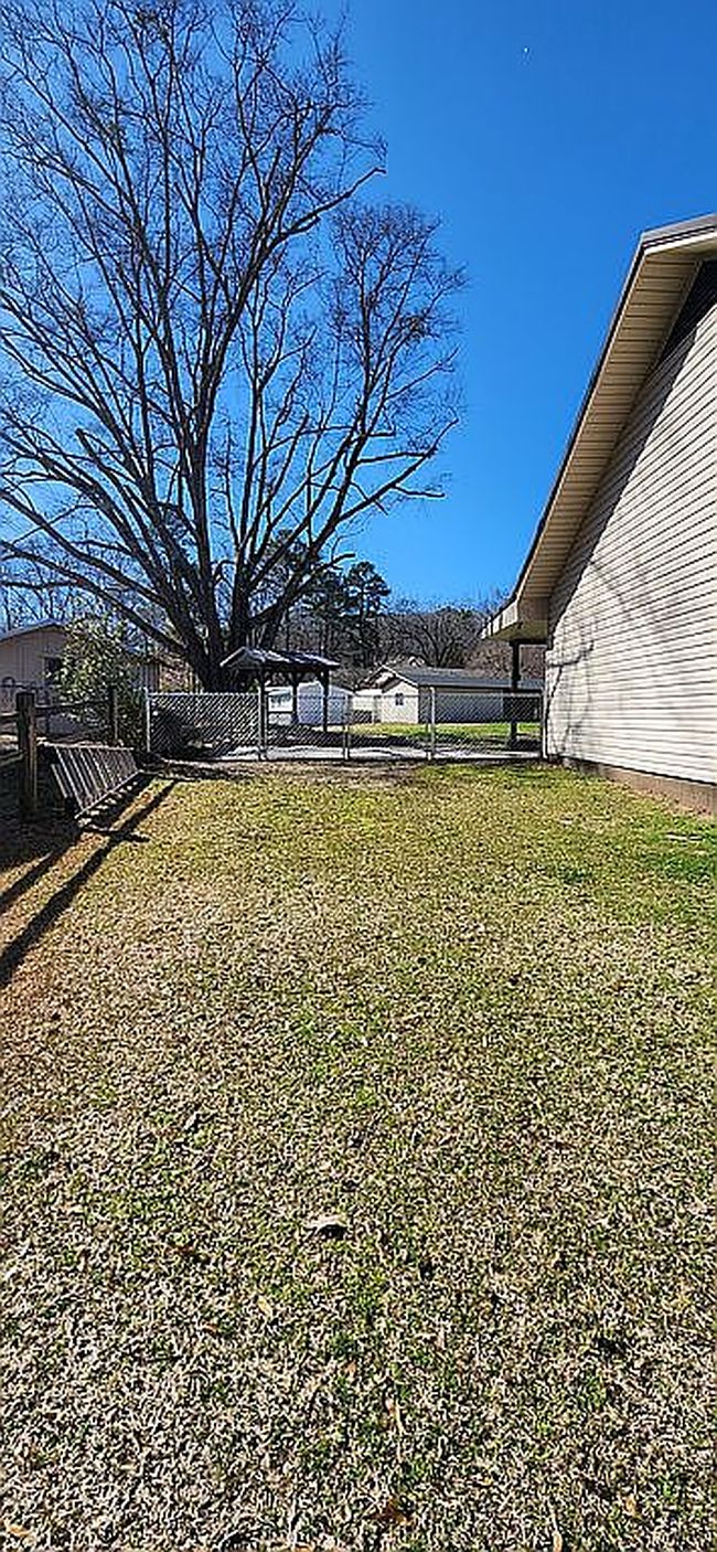 Image of 110 Lock Haven Cir