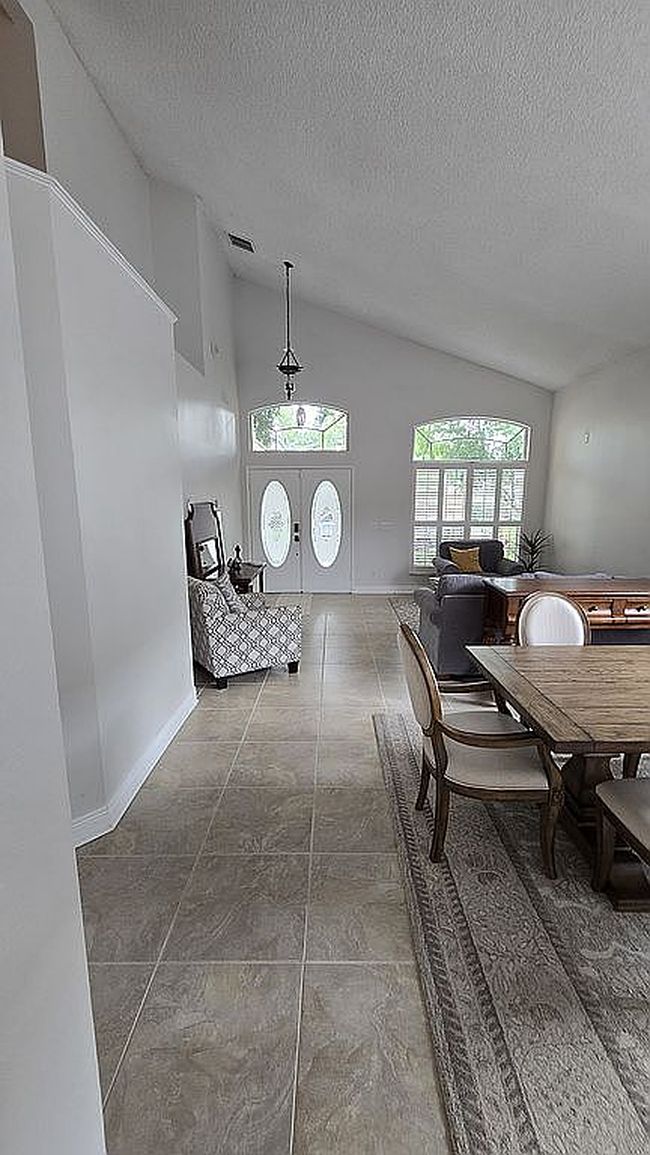 Photo of 1400 Holly Glen Run, Apopka, FL