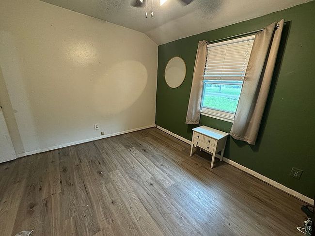 Image of 718 Peffer Ave