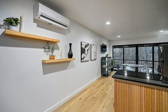 Additional photo 2 of property located at 26 Kissingfish Ct