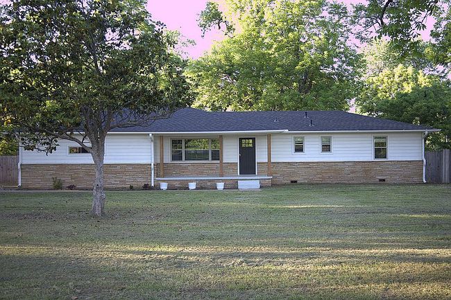 Image of 17069 S 87th Ave E