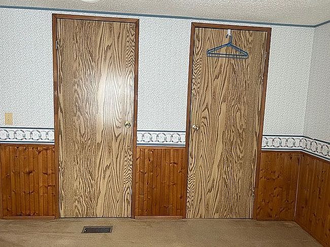 Image of 230 Shoreline Dr W