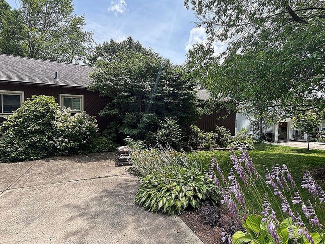 Photo of 4607 Lyndale Rd, Altoona, PA