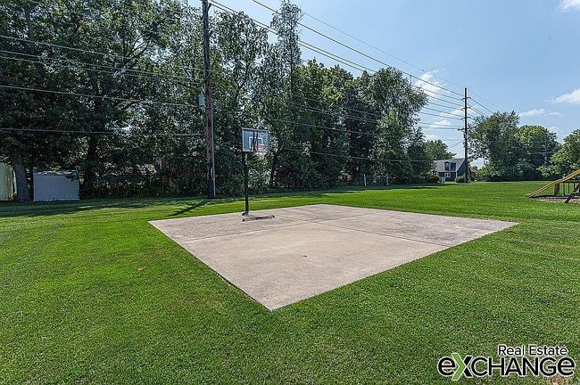 Photo of 3622 74th St, Moline, IL