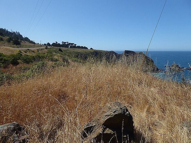Photo of 1520 Navarro Bluff Rd, Albion, CA