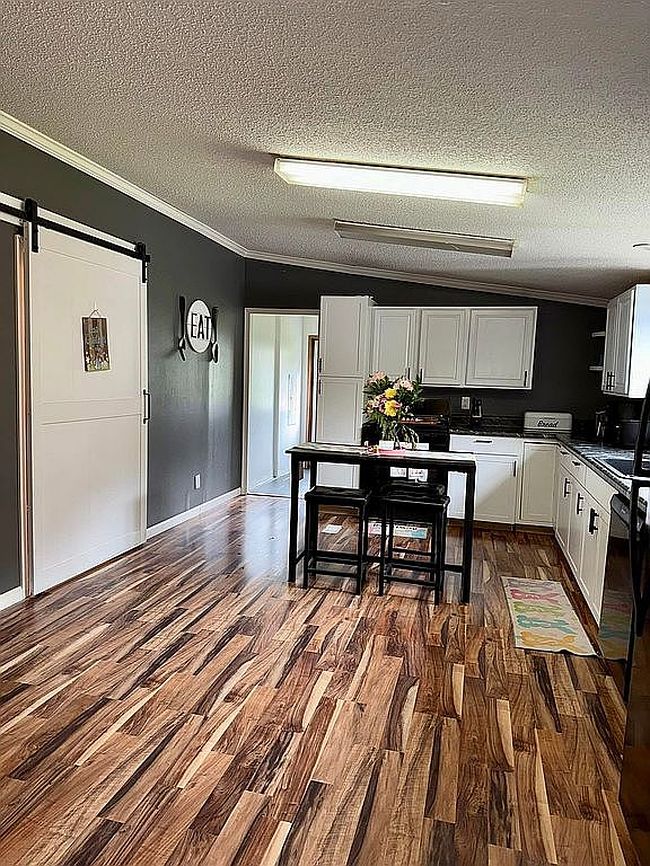 Image of 4307 Prenter Rd