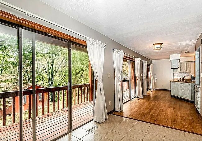 Image of 192 Hummingbird Ln
