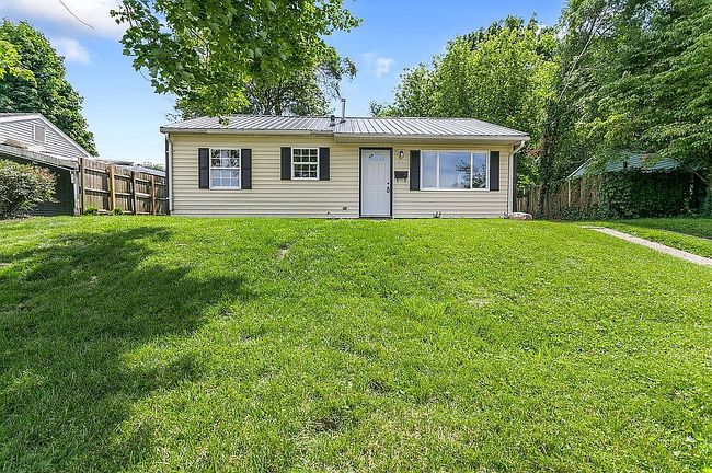 Photo of 216 Barbie St