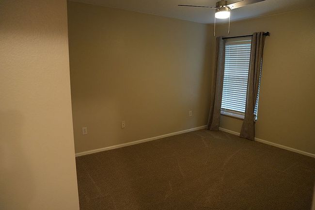 Photo of 5236 Strike The Gold Ln, Zephyrhills, FL