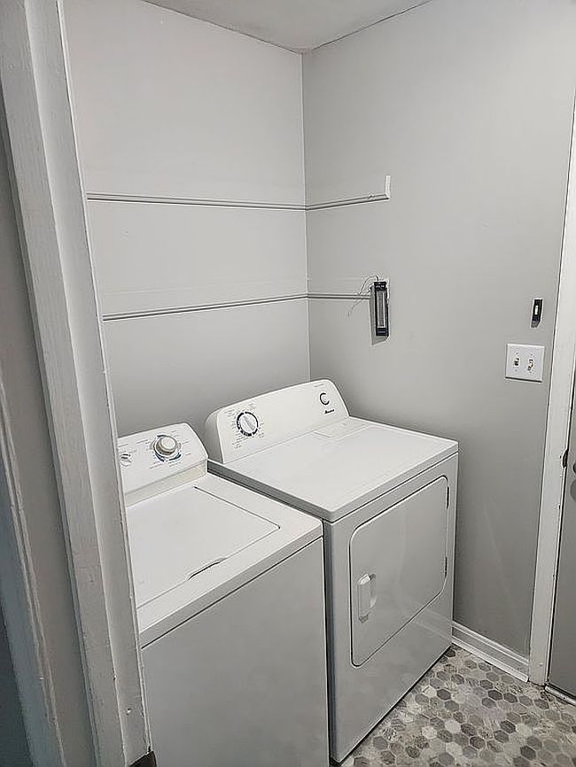 Preview of property located at 7811 Ridgemont Dr