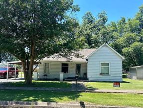 210 Anderson Ave, Gideon, MO