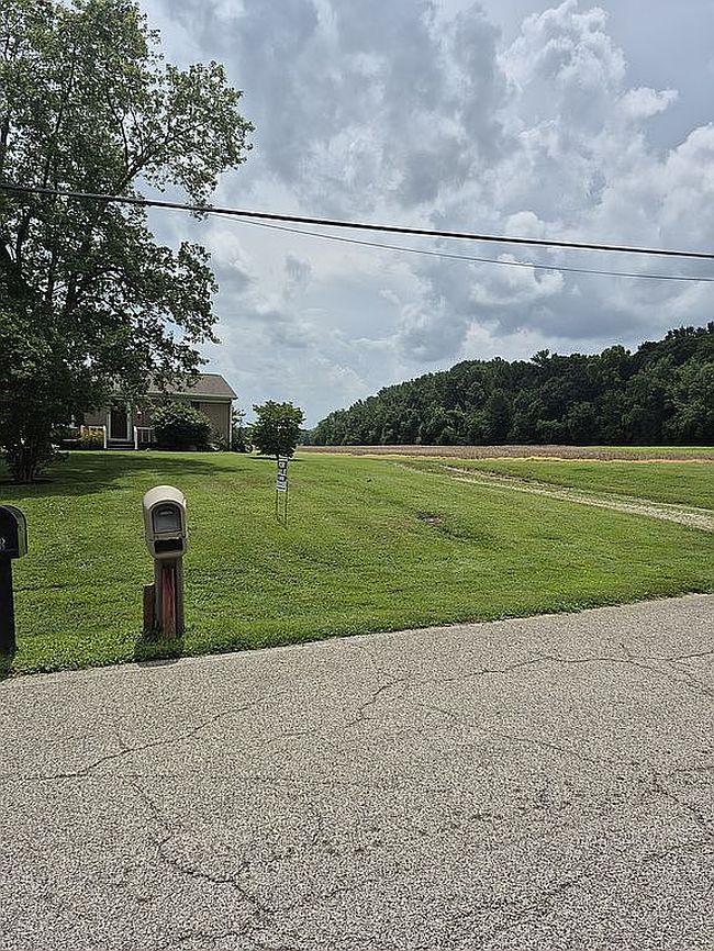 Photo of 7844 Schmuck Rd, Evansville, IN
