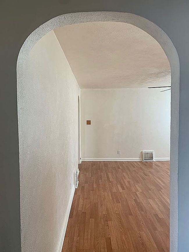 Image of 373 Wyoming Ave
