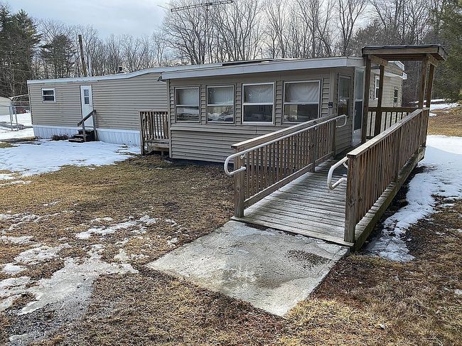 525 Medway Earlton Rd, Earlton, NY