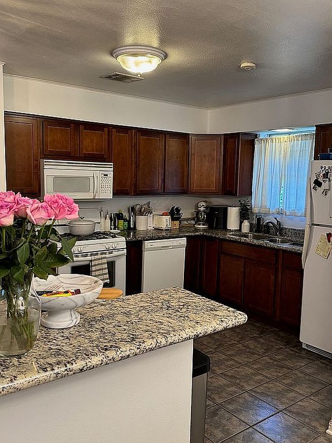 Photo of 2212 Dolores Ave, Metairie, LA