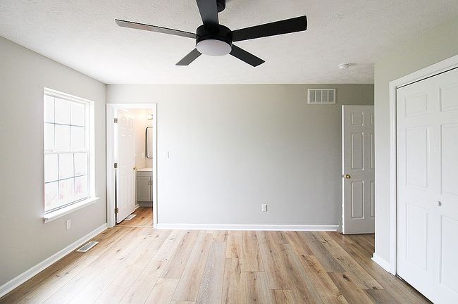 Image of 429 Southbrook Dr