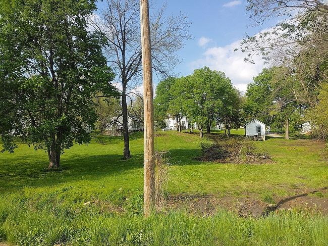 Photo of 400 W 7th St, Trenton, MO