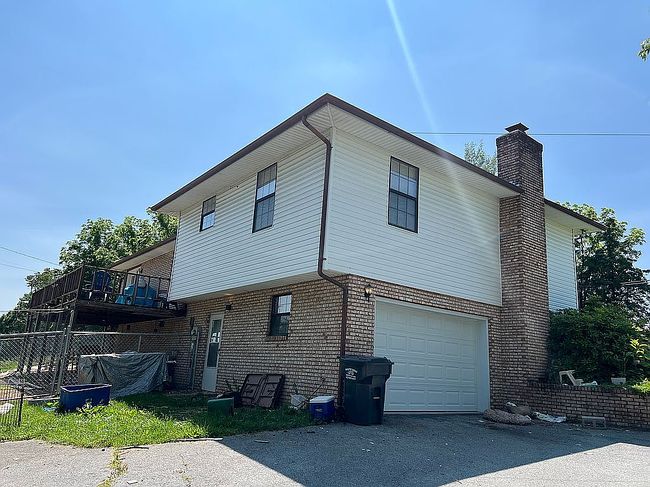 Image of 818 Cave Springs Rd