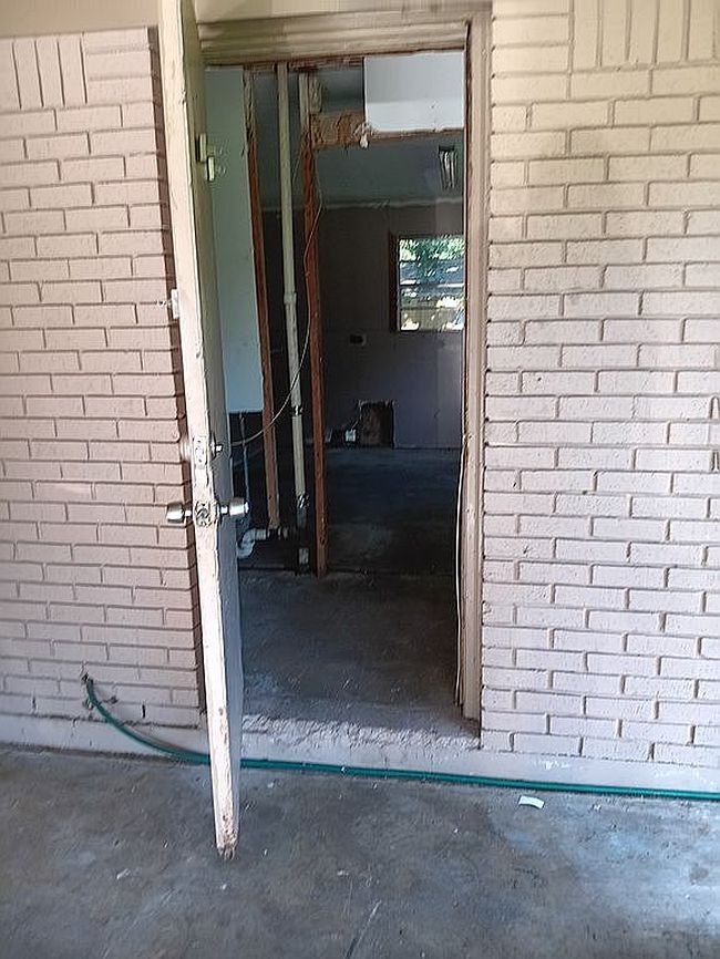 Photo of 8304 Austeria St, Moss Point, MS