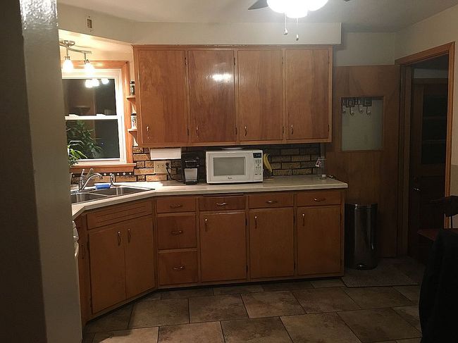 Photo of 558 Maplewood Ave, Struthers, OH