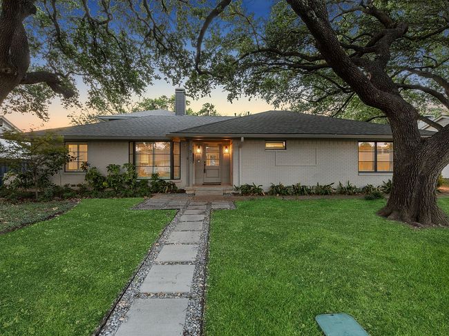 6137 Brandeis Ln, Dallas, TX