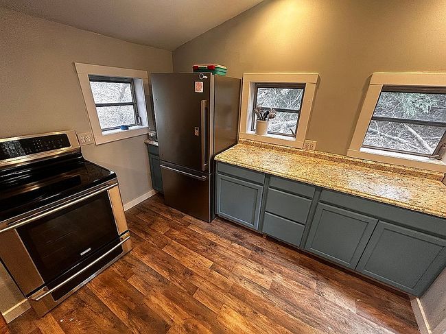 Photo of 8955 Gatewood Rd, Fayetteville, WV