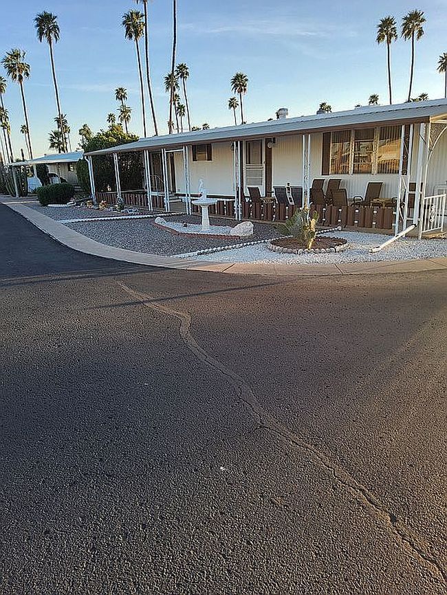 Image of 150 S Windsor Lot E65