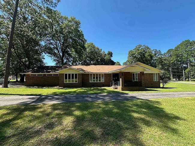 1019 Prestwood Bridge Rd, Andalusia, AL