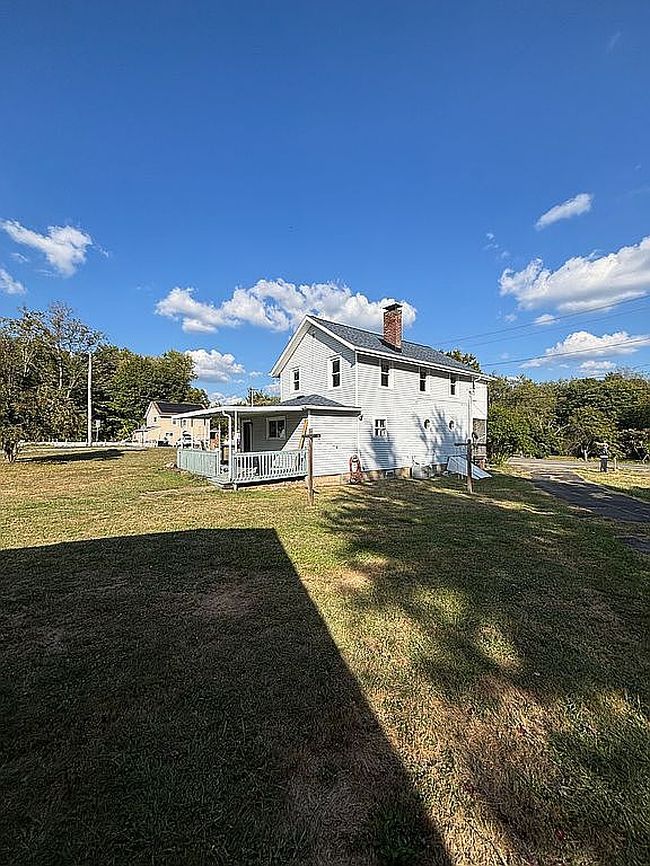 Photo of 1739 N Water Ave