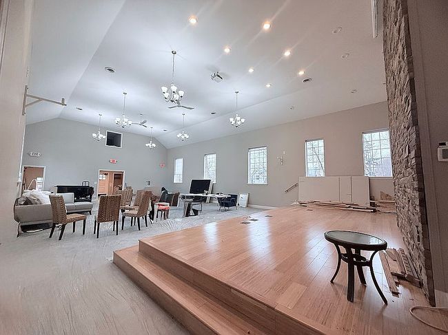 Image of 204 Spring St