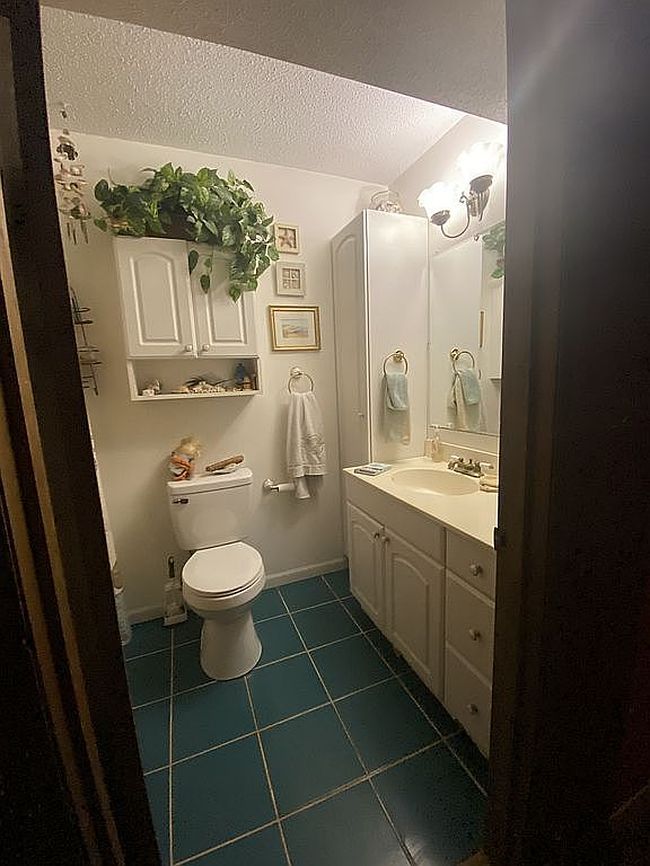 Additional photo 1 of property located at 15 Butterfly Cv