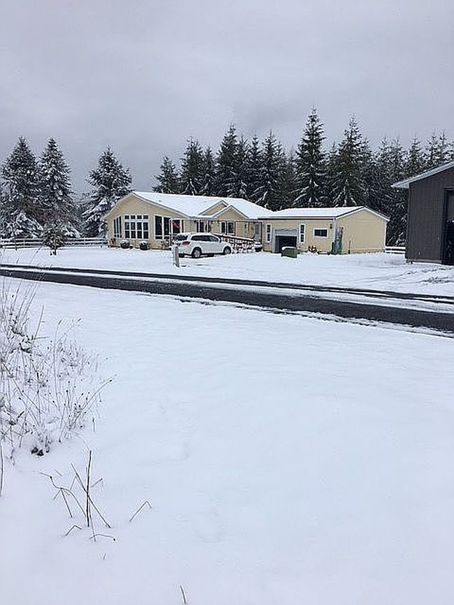 Preview of property located at 2900 Mallis Landing Rd