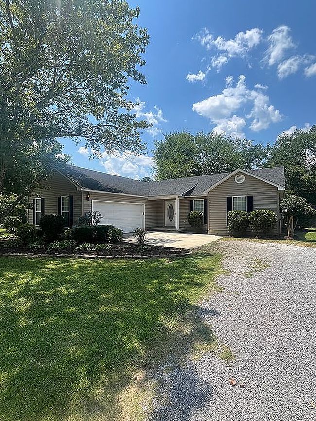 Photo of 370 Center Springs Rd, Somerville, AL