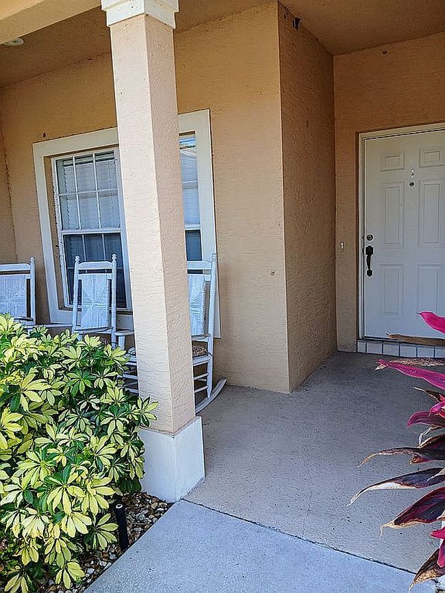 Additional photo 3 of property located at 2825 Lake June Blvd