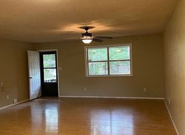Photo of 114 Jordan St, Hot Springs, AR