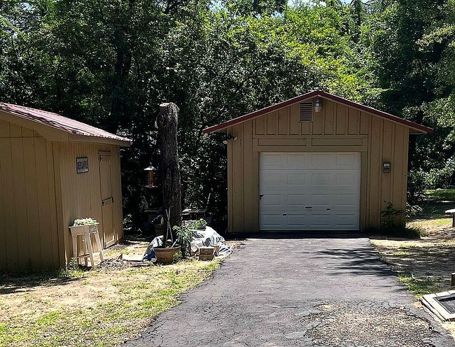 Photo of 921 Angies Xing, Tool, TX