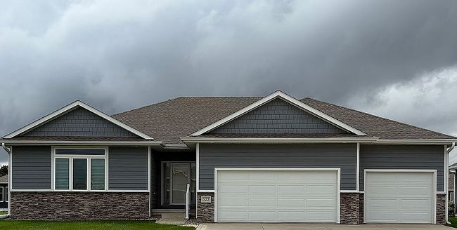 Photo of 522 Kingston Cir