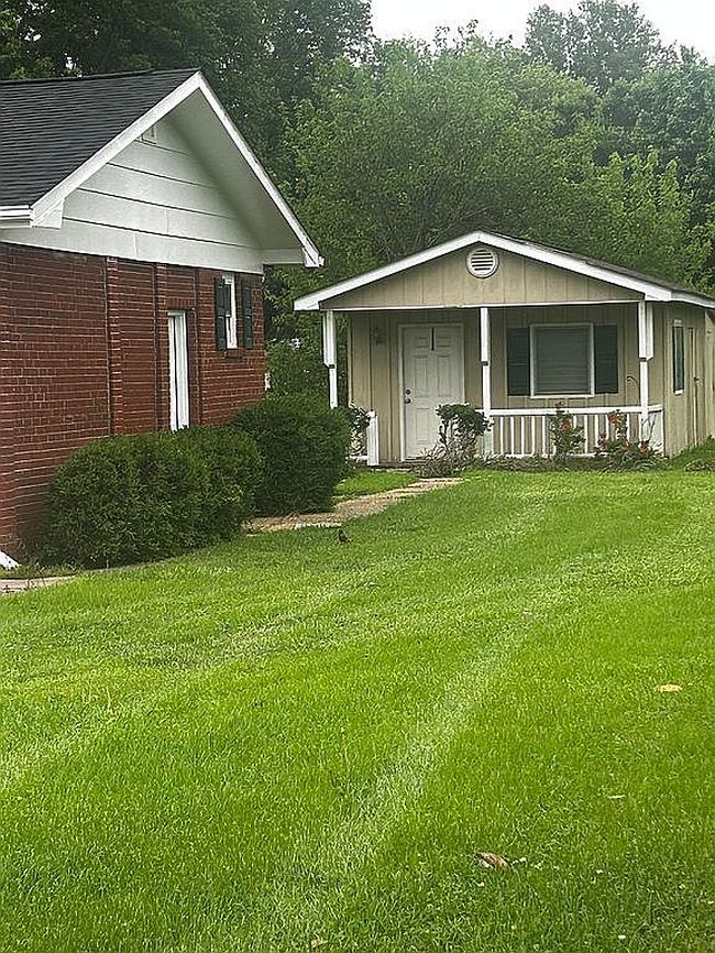 Image of 1216 W Grant St